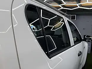 Used 2020 Toyota Hilux Active White - Interior and Exterior details 13