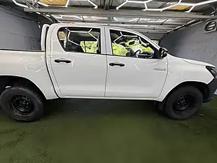 Used 2020 Toyota Hilux Active White - Interior and Exterior details 18