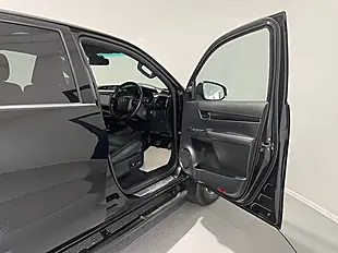Used 2020 Toyota Hilux Hi-Luxury Invincible X Black - Interior and Exterior details 11
