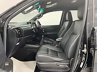 Used 2020 Toyota Hilux Hi-Luxury Invincible X Black - Interior and Exterior details 14