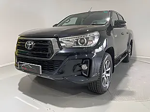 Used 2020 Toyota Hilux Hi-Luxury Invincible X Black - Interior and Exterior details 15