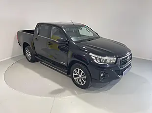 Used 2020 Toyota Hilux Hi-Luxury Invincible X Black - Interior and Exterior details 2