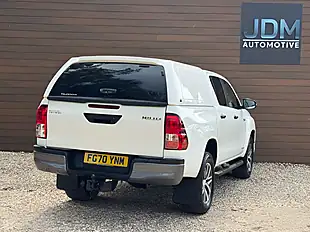 Used 2020 Toyota Hilux Hi-Luxury Invincible X White - Interior and Exterior details 3