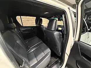 Used 2020 Toyota Hilux Invincible X White - Interior and Exterior details 13