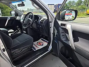Used 2020 Toyota Land Cruiser Utility Silver - Interior and Exterior details 10