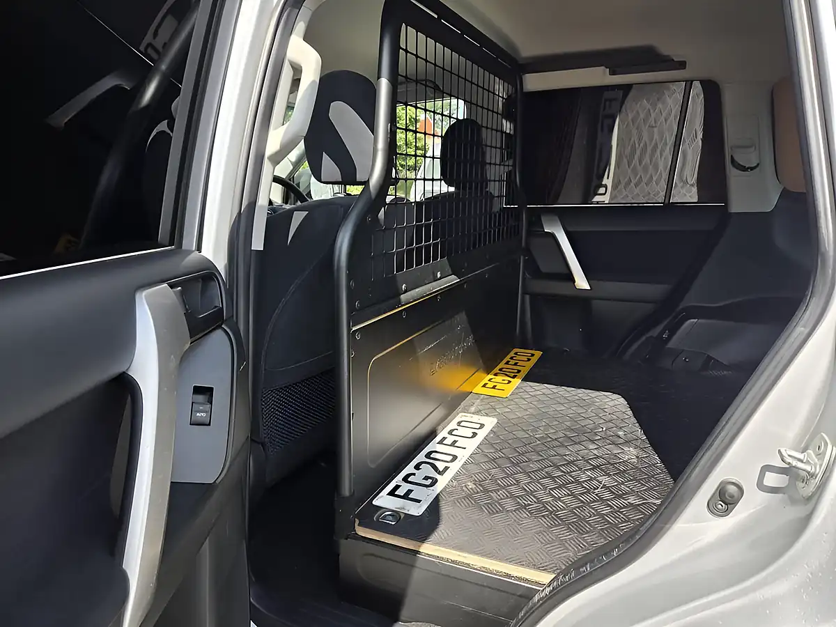 Used 2020 Toyota Land Cruiser Utility Silver - Interior and Exterior details 8