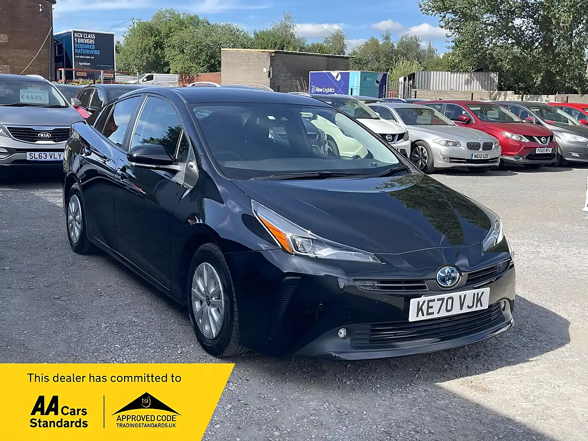 Used 2020 Toyota Prius Active Black - Front View