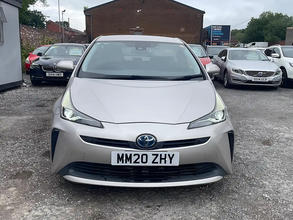 Used 2020 Toyota Prius Active Silver - Interior and Exterior details 2