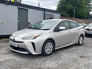 Used 2020 Toyota Prius Active Silver - Interior and Exterior details 3