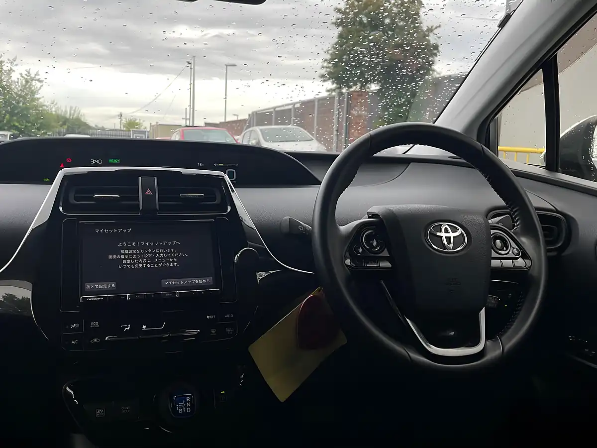 Used 2020 Toyota Prius Active White - Interior and Exterior details 15