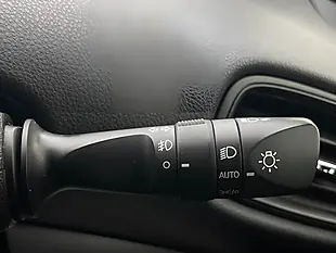 Used 2020 Toyota Prius Active White - Interior and Exterior details 19