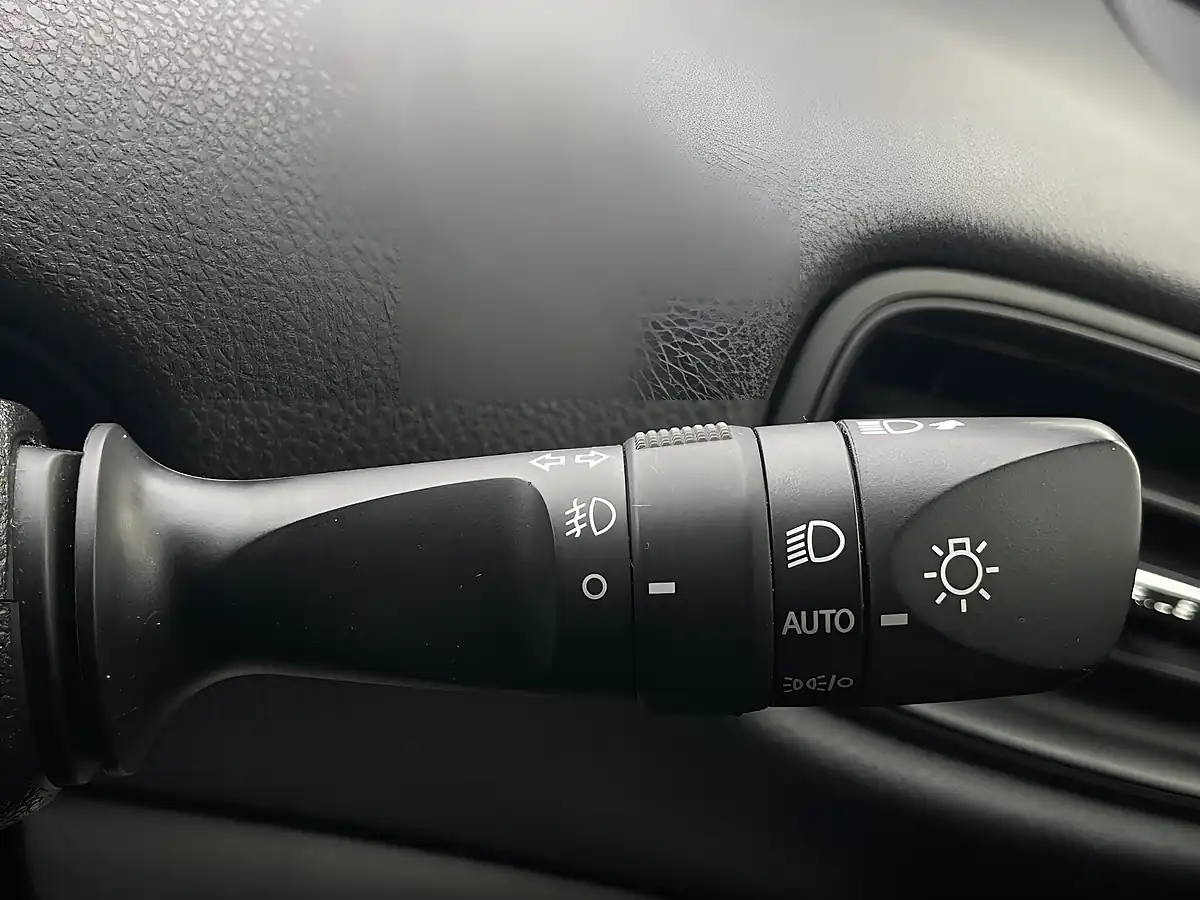 Used 2020 Toyota Prius Active White - Interior and Exterior details 19