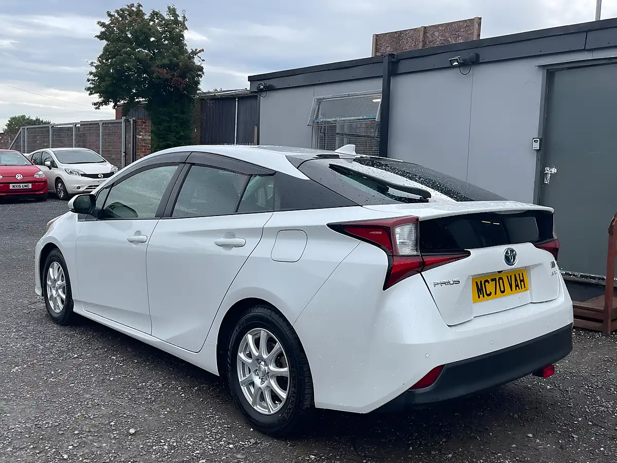 Used 2020 Toyota Prius Active White - Interior and Exterior details 5