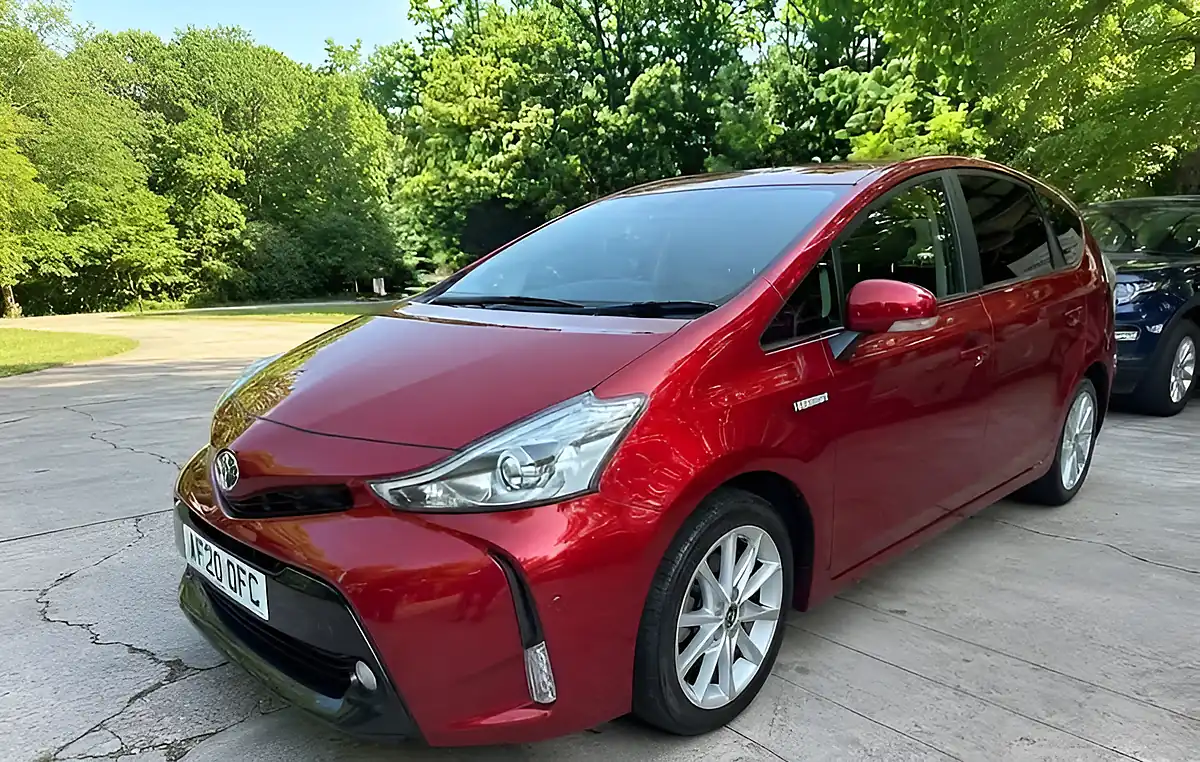 Used 2020 Toyota Prius Alpha Plus Excel Red - Interior and Exterior details 2