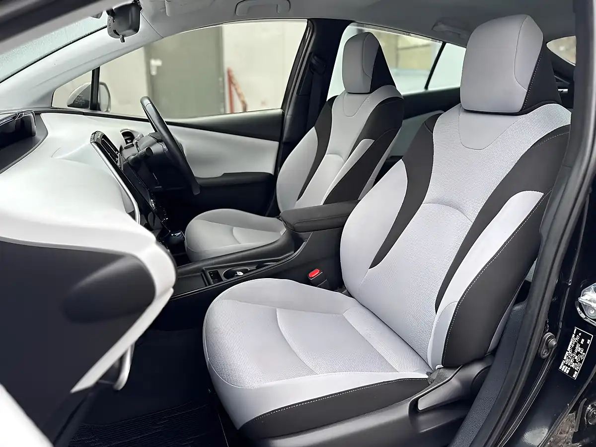 Used 2020 Toyota Prius Business Edition Black - Interior and Exterior details 14