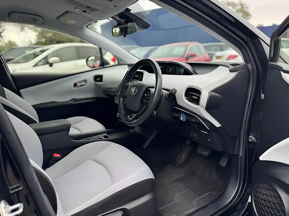 Used 2020 Toyota Prius Business Edition Black - Interior and Exterior details 9