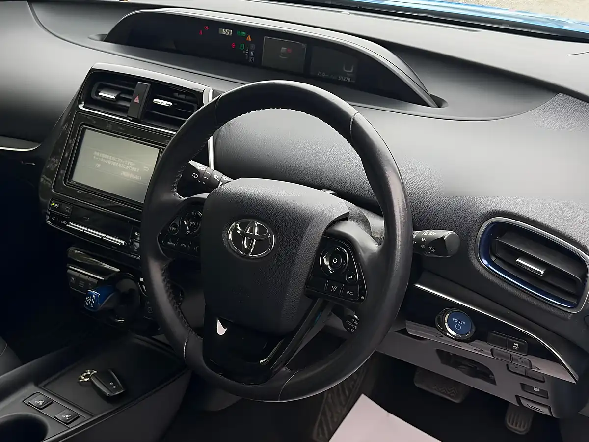 Used 2020 Toyota Prius Business Edition Blue - Interior and Exterior details 16