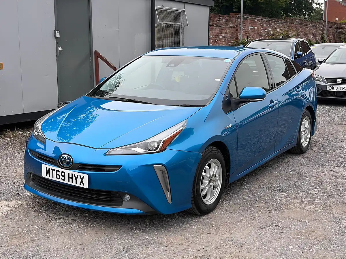Used 2020 Toyota Prius Business Edition Blue - Interior and Exterior details 3