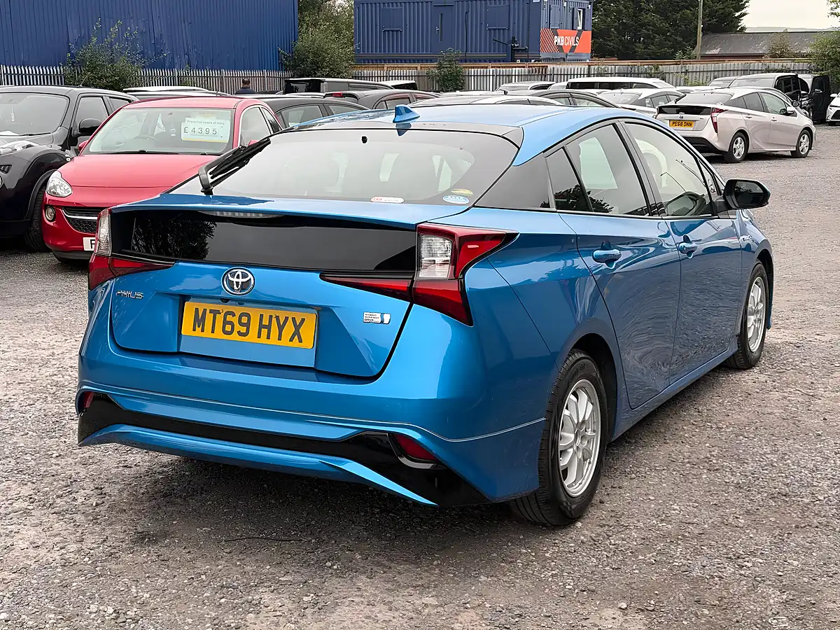 Used 2020 Toyota Prius Business Edition Blue - Interior and Exterior details 7