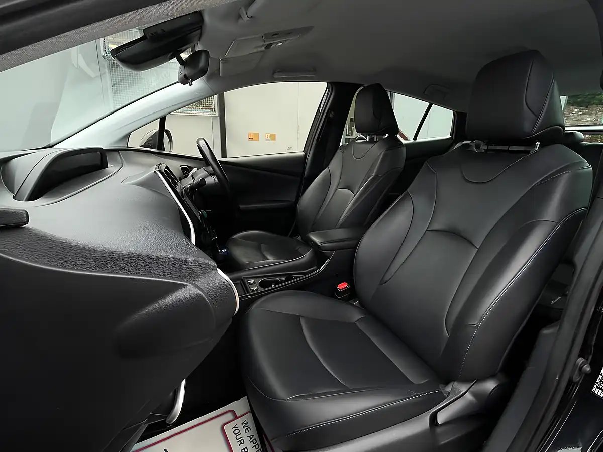 Used 2020 Toyota Prius Business Edition Plus Black - Interior and Exterior details 13