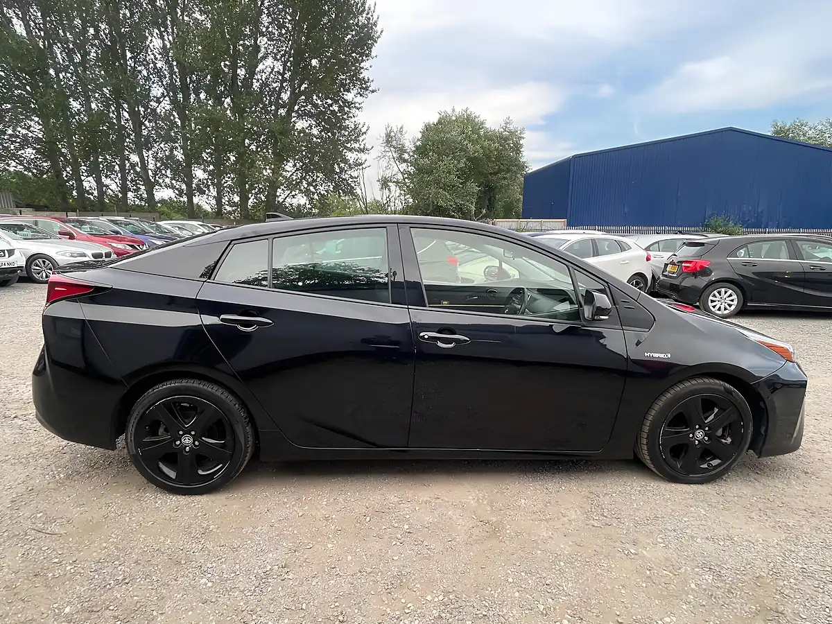 Used 2020 Toyota Prius Business Edition Plus Black - Interior and Exterior details 7