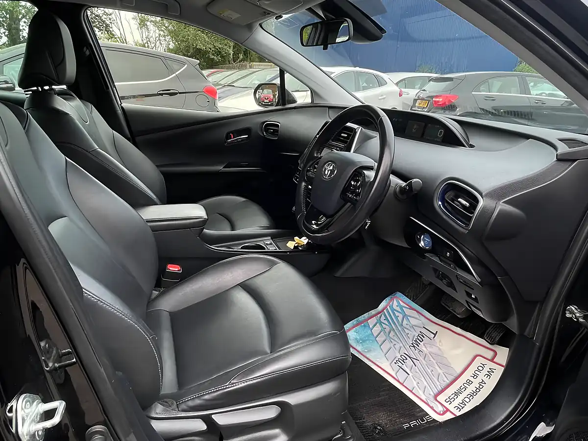 Used 2020 Toyota Prius Business Edition Plus Black - Interior and Exterior details 8