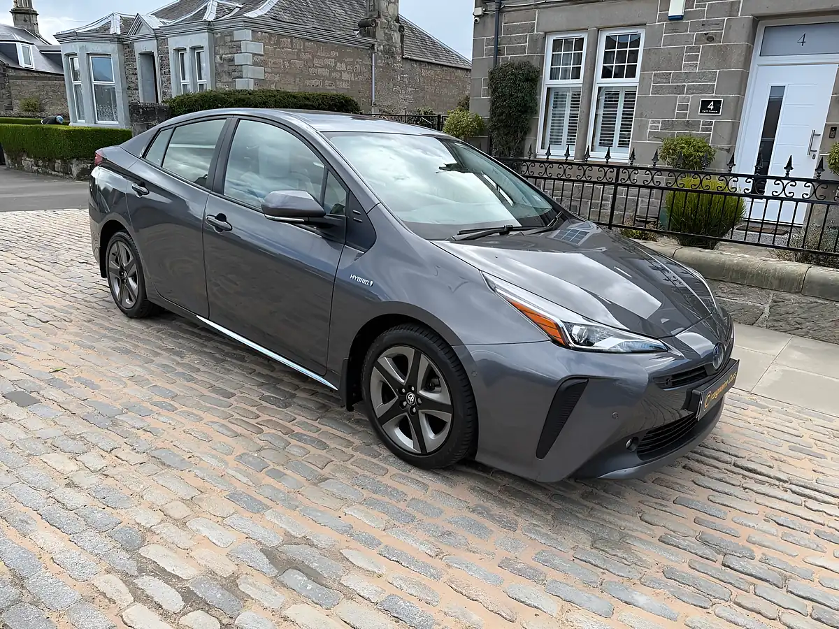 Used 2020 Toyota Prius Excel Decuma Grey - Interior and Exterior details 9