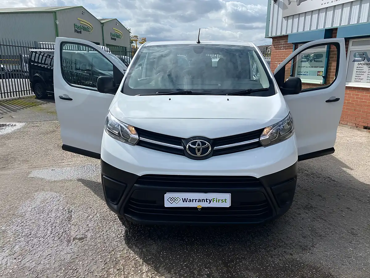 Used 2020 Toyota Proace Icon White - Interior and Exterior details 11