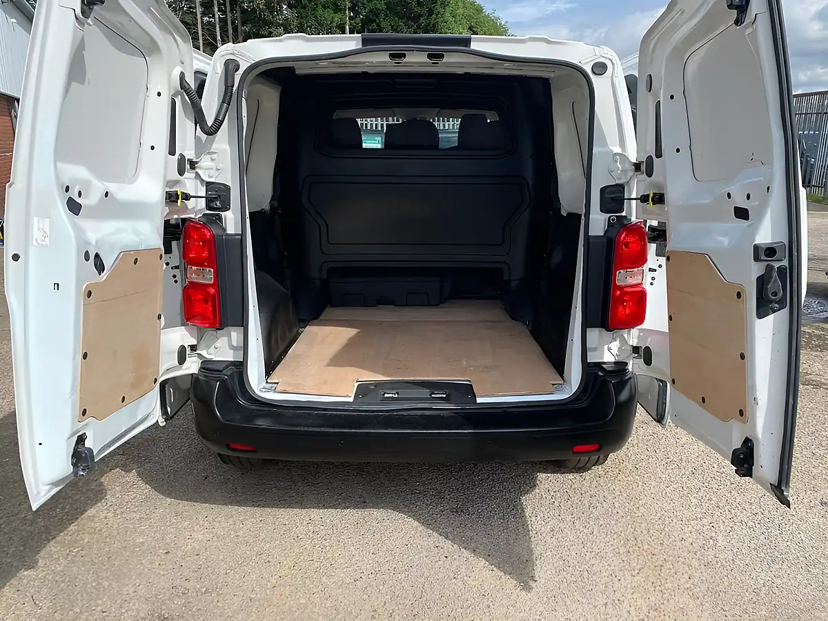 Used 2020 Toyota Proace Icon White - Interior and Exterior details 13