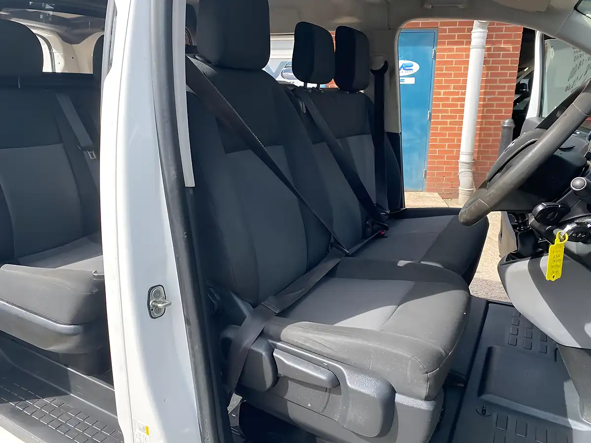 Used 2020 Toyota Proace Icon White - Interior and Exterior details 16