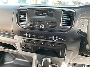 Used 2020 Toyota Proace Icon White - Interior and Exterior details 19