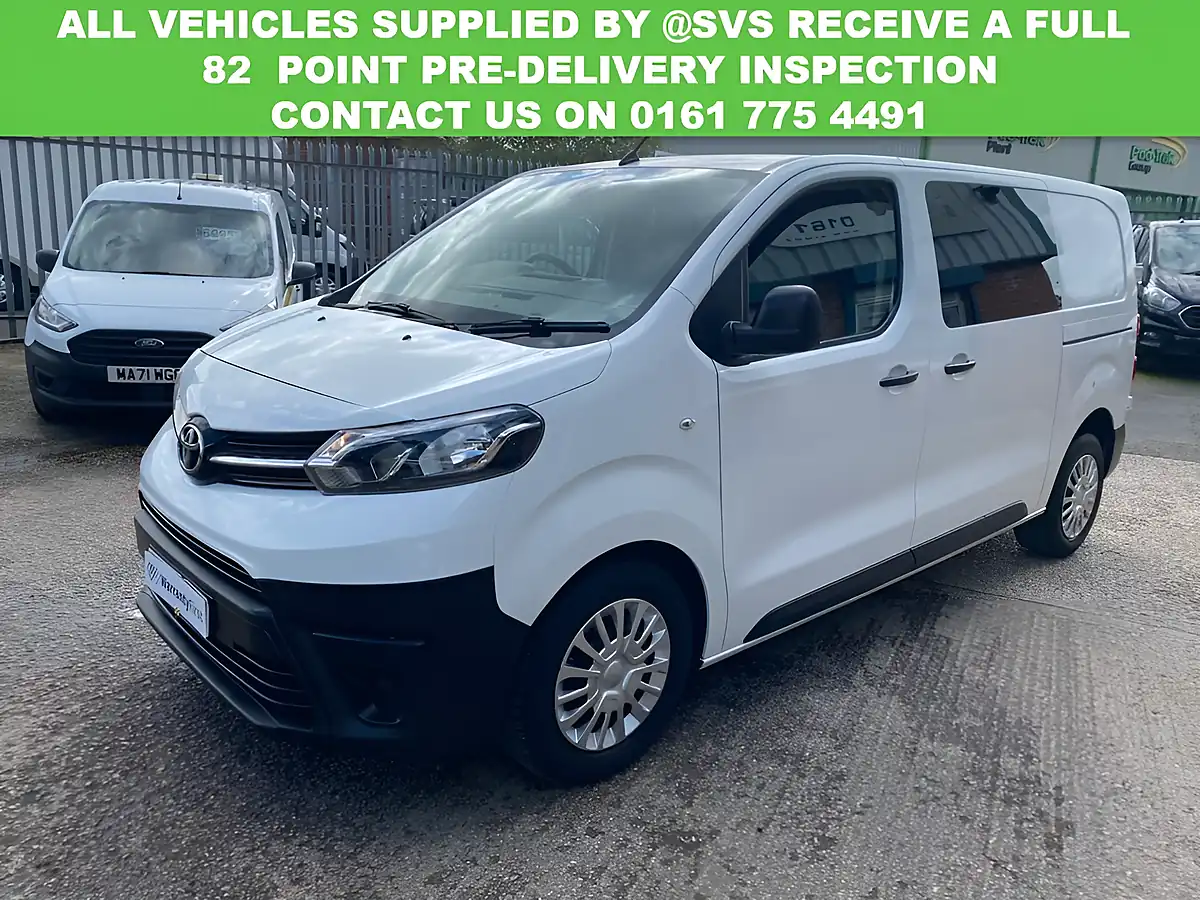 Used 2020 Toyota Proace Icon White - Interior and Exterior details 4
