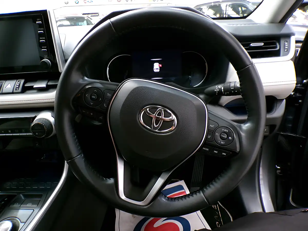 Used 2020 Toyota RAV-4 Excel Grey - Interior and Exterior details 14