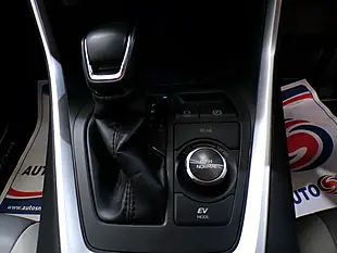 Used 2020 Toyota RAV-4 Excel Grey - Interior and Exterior details 17