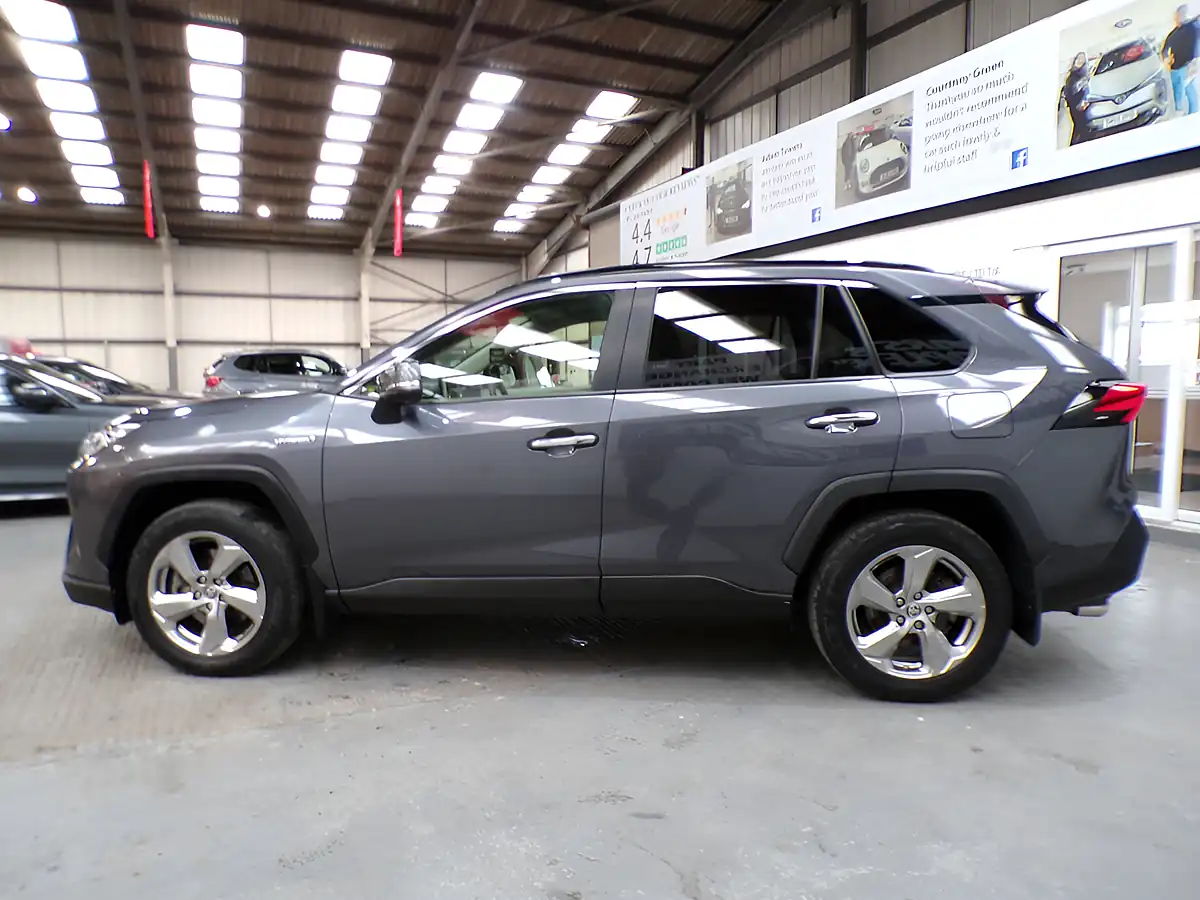 Used 2020 Toyota RAV-4 Excel Grey - Interior and Exterior details 4