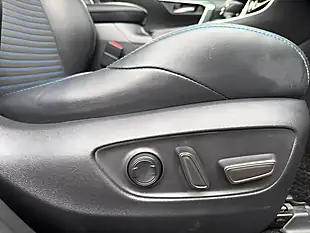 Used 2020 Toyota RAV4 Dynamic Silver - Interior and Exterior details 14