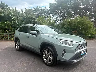 Used 2020 Toyota Rav4 Excel Green - Interior and Exterior details 19