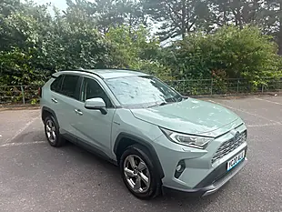 Used 2020 Toyota Rav4 Excel Green - Interior and Exterior details 20