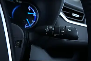 Used 2020 Toyota Rav4 Icon Green - Interior and Exterior details 12