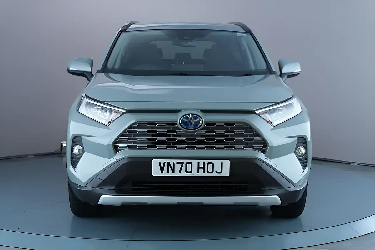 Used 2020 Toyota Rav4 Icon Green - Interior and Exterior details 2