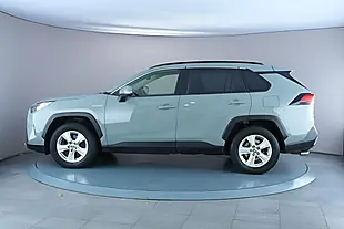 Used 2020 Toyota Rav4 Icon Green - Interior and Exterior details 5
