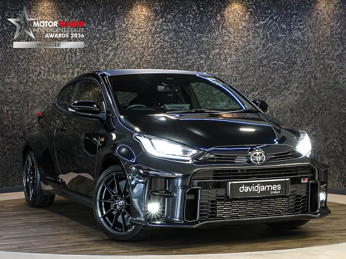 Used 2020 Toyota Yaris Gr Circuit Black - Front View