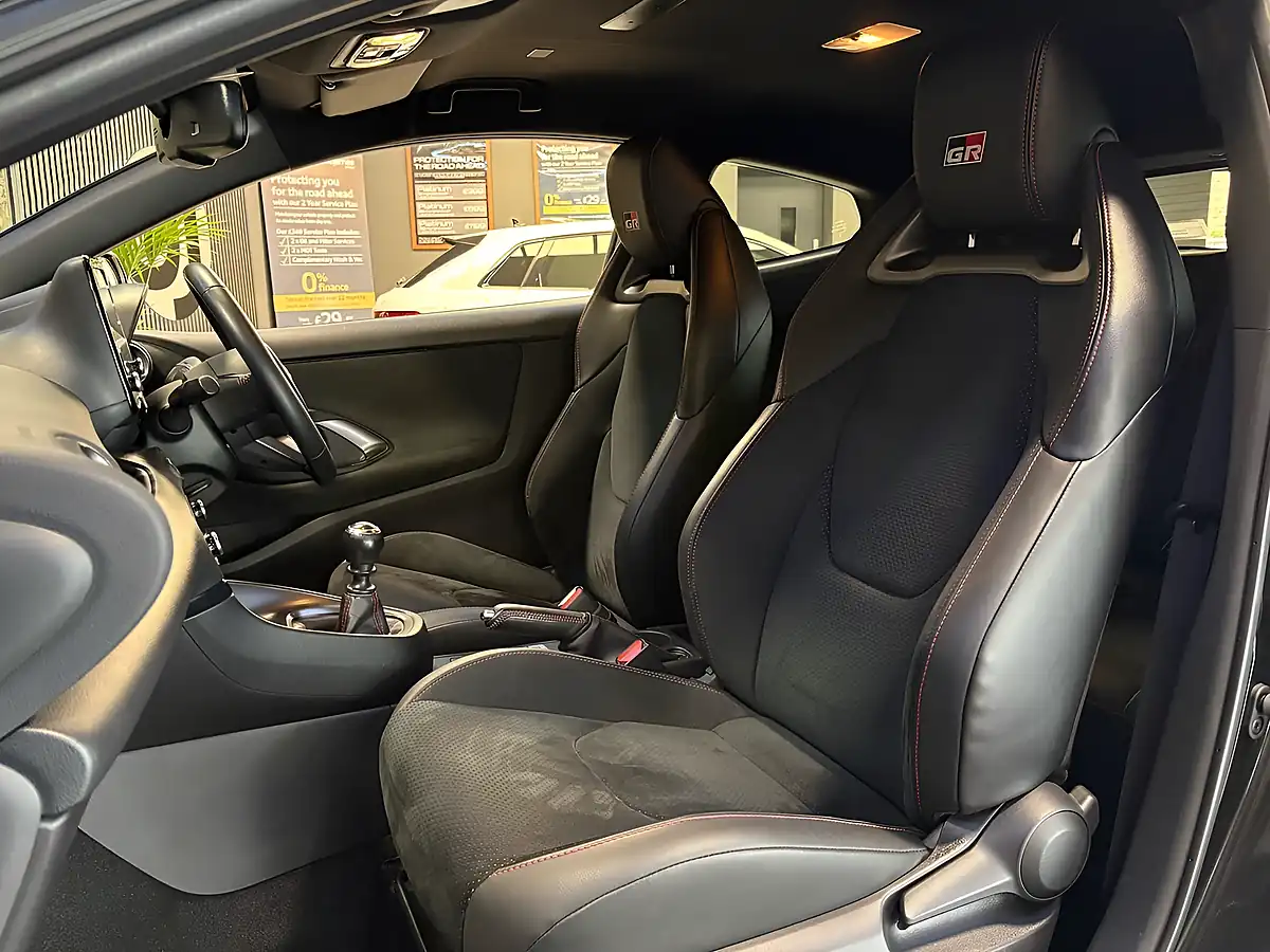 Used 2020 Toyota Yaris Gr Circuit Black - Interior and Exterior details 18