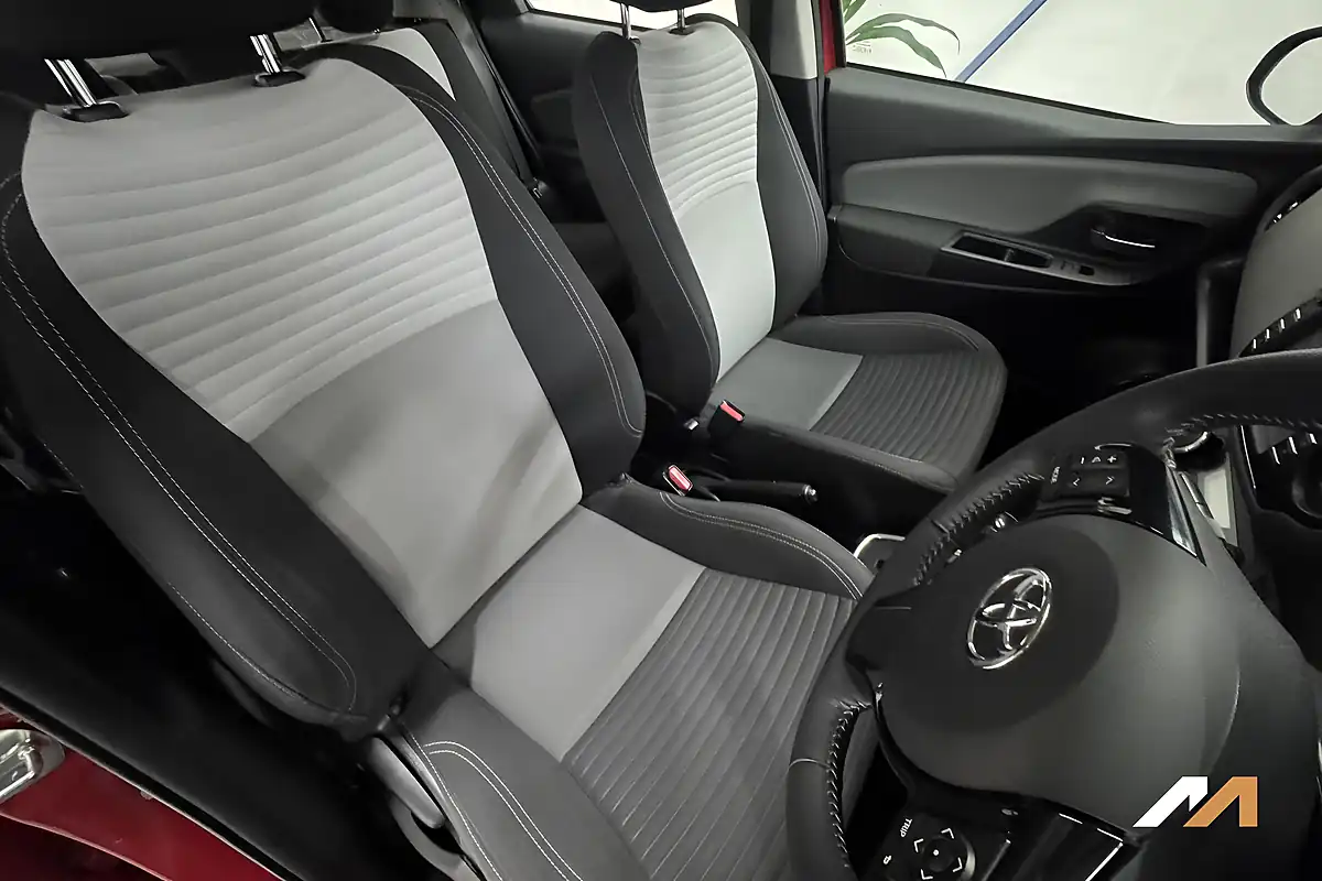 Used 2020 Toyota Yaris Icon Red - Interior and Exterior details 16
