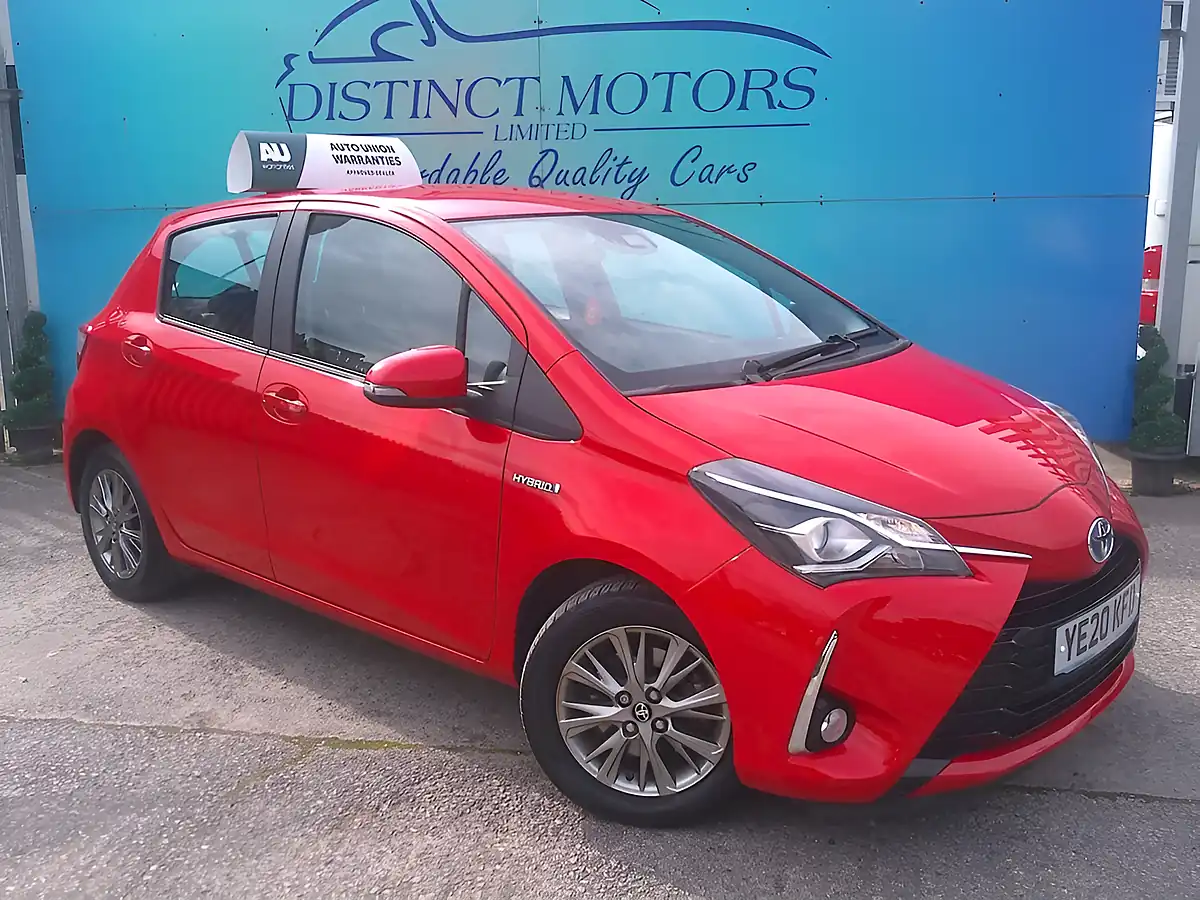 Used 2020 Toyota Yaris Icon Red - Front View