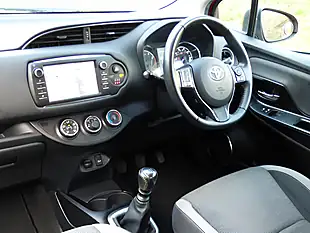 Used 2020 Toyota Yaris Y20 Bi-Tone Red - Interior and Exterior details 3