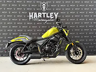 Used 2020 Triumph Bobber 1200 Custom Cruiser - Interior and Exterior details 11