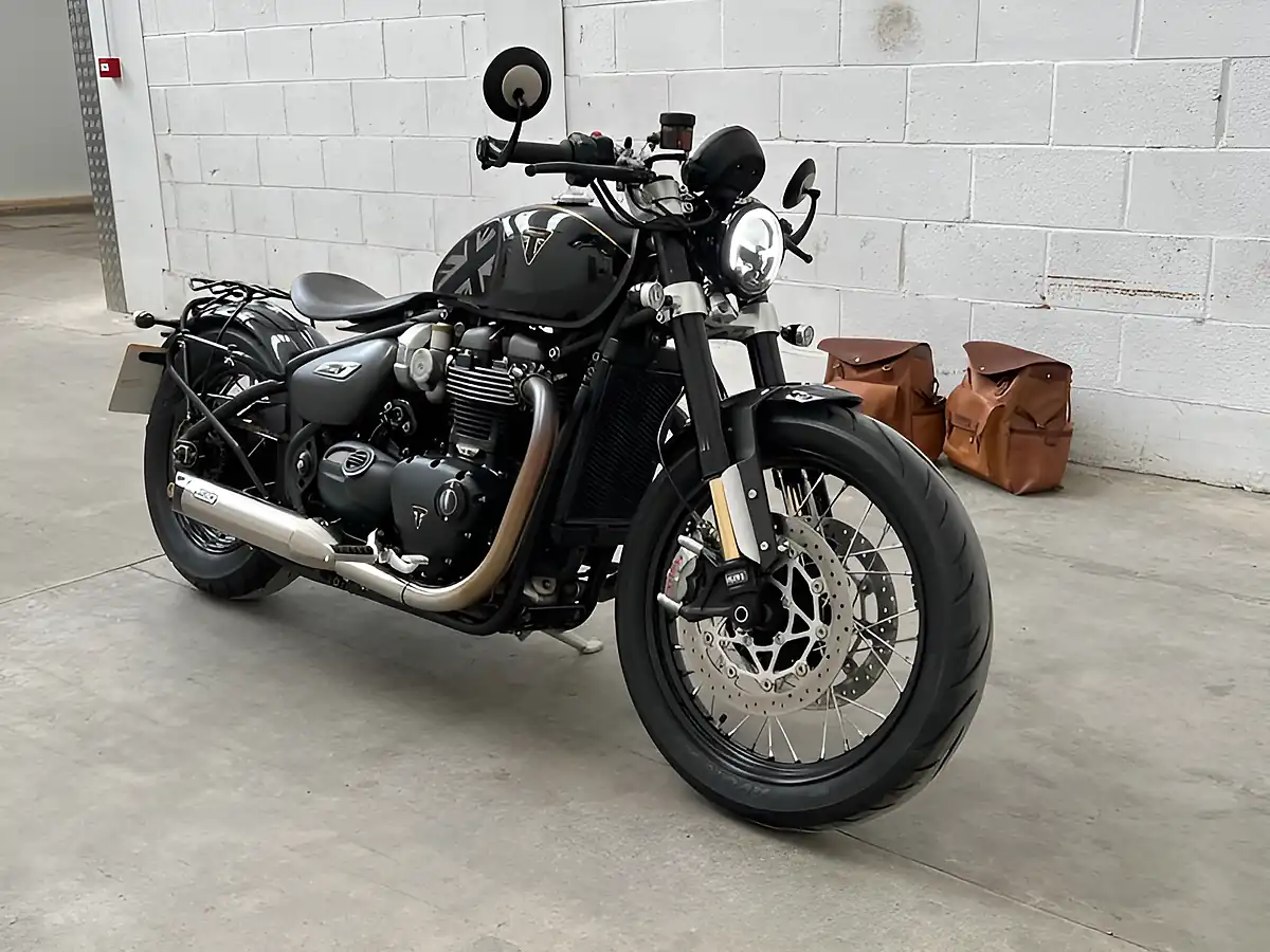 Used 2020 Triumph Bobber 1200 Custom Cruiser - Interior and Exterior details 3