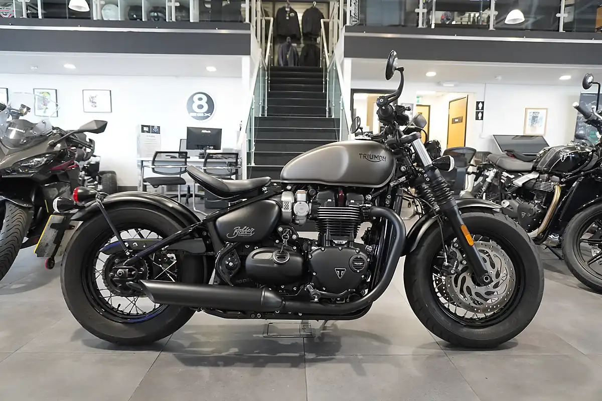 Used 2020 Triumph Bonneville Bobber Black Gold Metallic - Front View