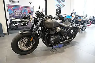 Used 2020 Triumph Bonneville Bobber Black Gold Metallic - Interior and Exterior details 6